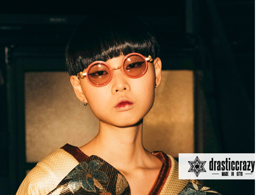 ドラスティッククレイジー画像